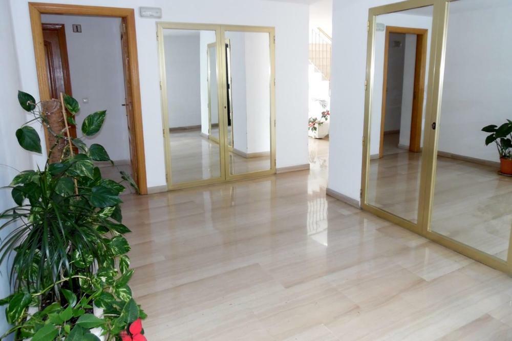 Apartment 7 Calle Vela